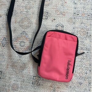 Lululemon crossbody! This is the easy access crossbody!